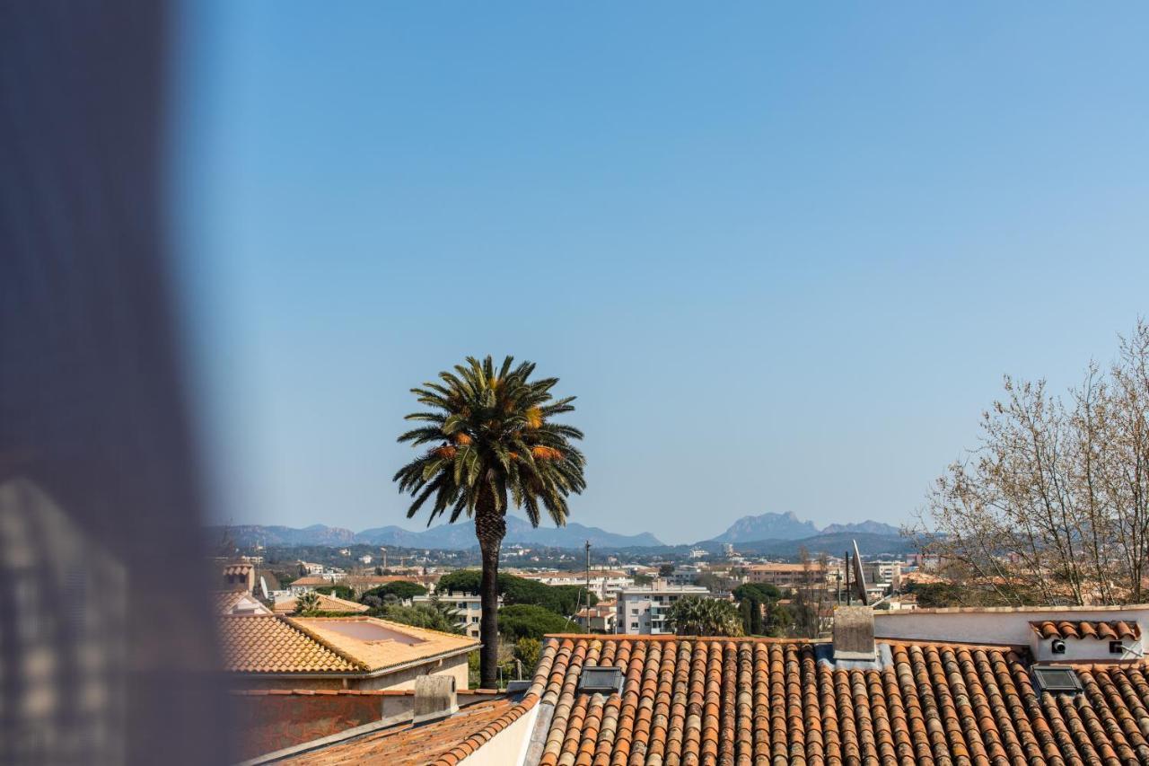 Zenao Frejus Aparthotel Bagian luar foto