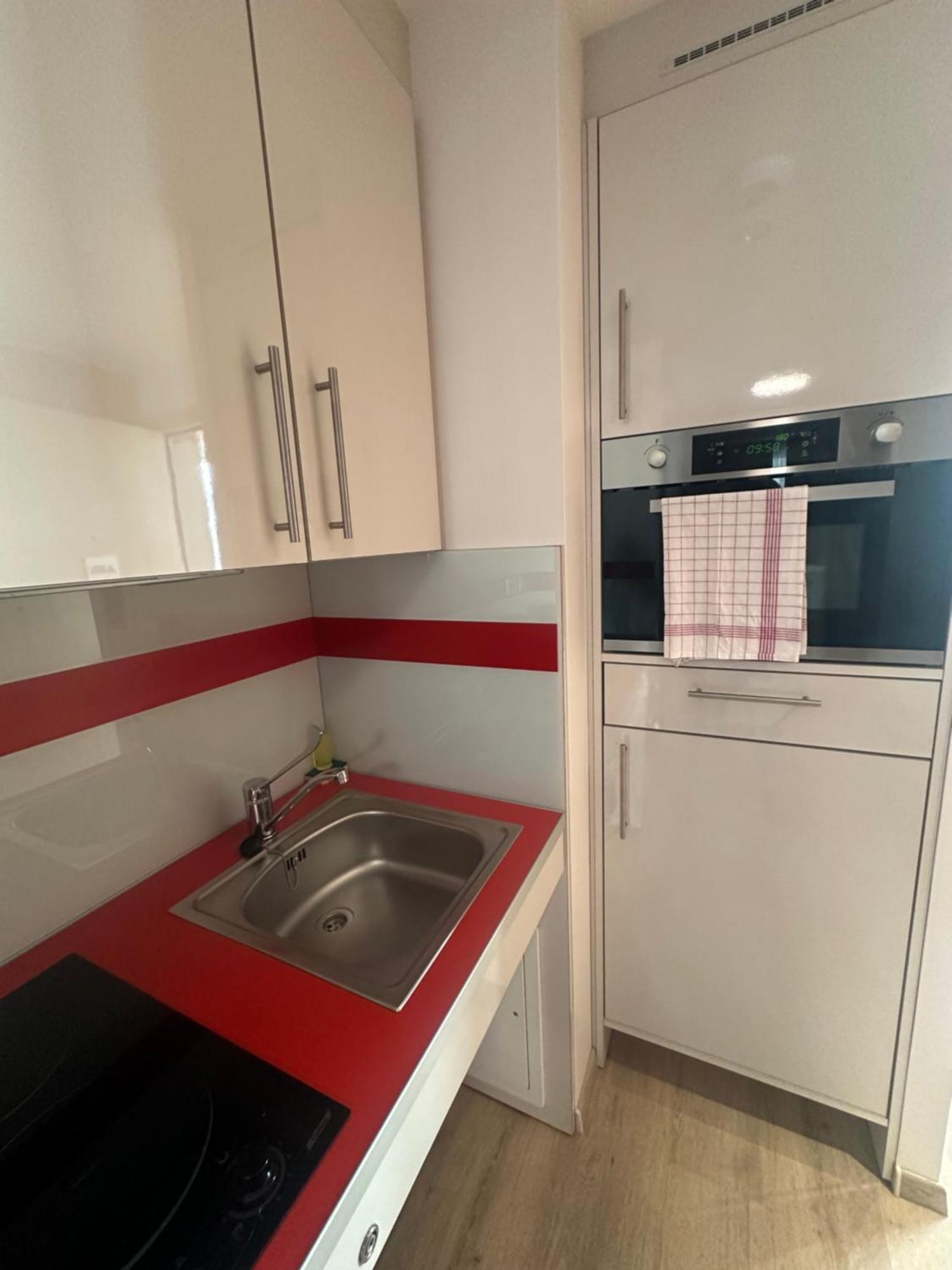 Zenao Frejus Aparthotel Bagian luar foto